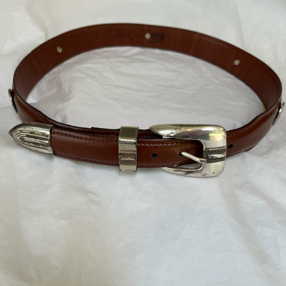 YRI Exeter N.H. Brown Leather Belt w/Silver Accents
